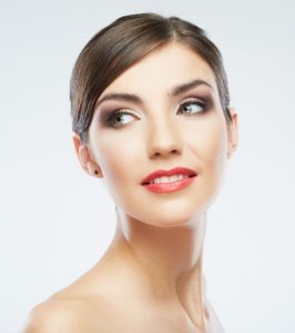 ニューヨーク シティ及びマンハッタンの先生によるSchwartz Juvederm Voluma