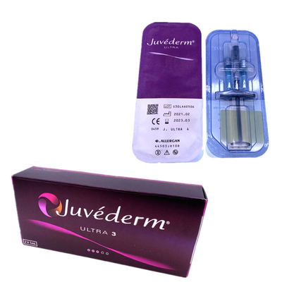 Juvedermの皮膚注入口2x1mlのスポイトの針の十字はゲルの唇の注入をつないだ