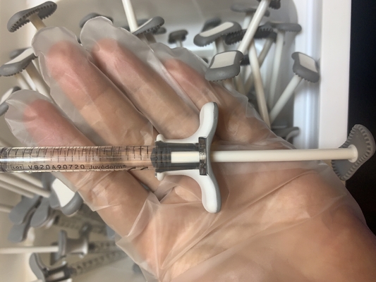 2ml注射可能な十字によってつながれるHyaluronic酸の注入口Juvederm超4