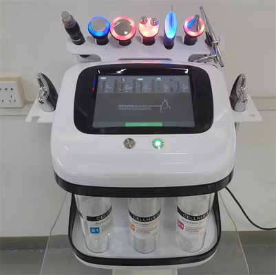 深い 清掃 と 毛穴 の 縮小 を 助ける 8 in 1 充電 可能な 皮膚 介護 機器